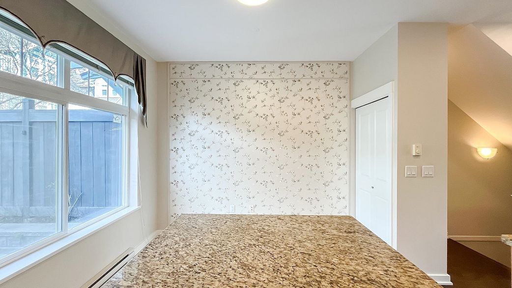 7425 Columbia Street