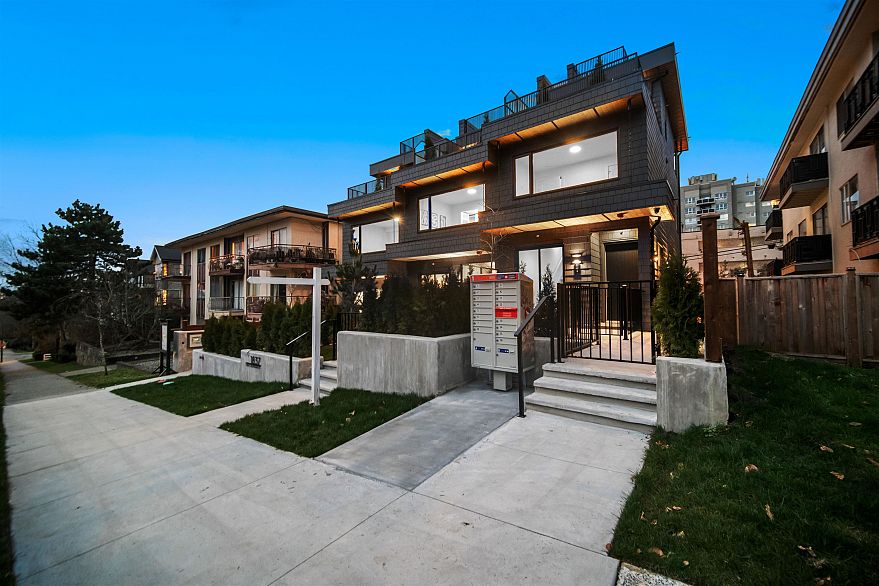 101 1837 E Georgia Street