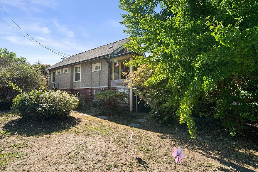 2996 Venables Street