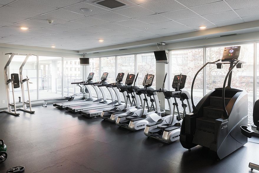 3001 928 Beatty Street