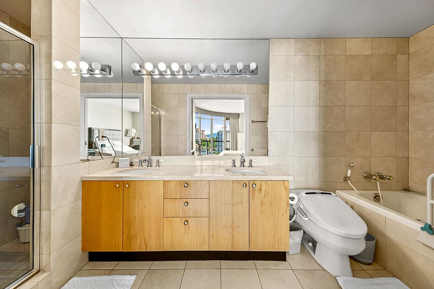 901 5850 Balsam Street