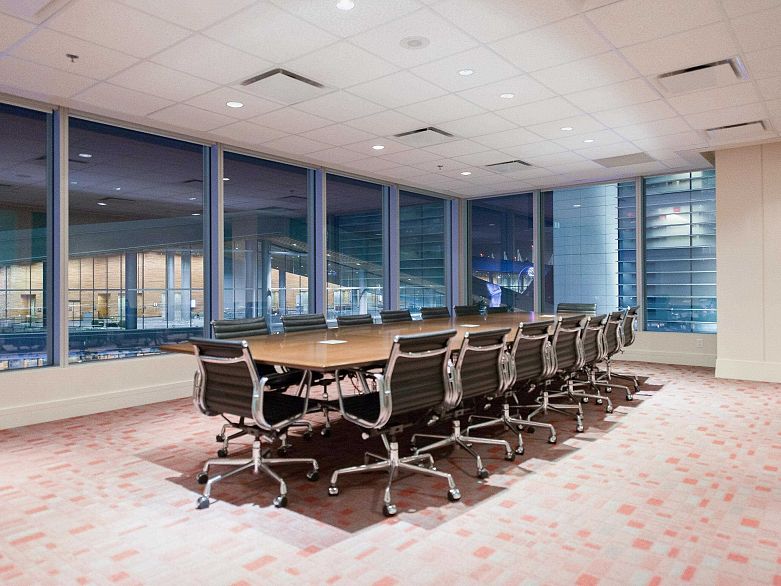 2803 1077 W Cordova Street