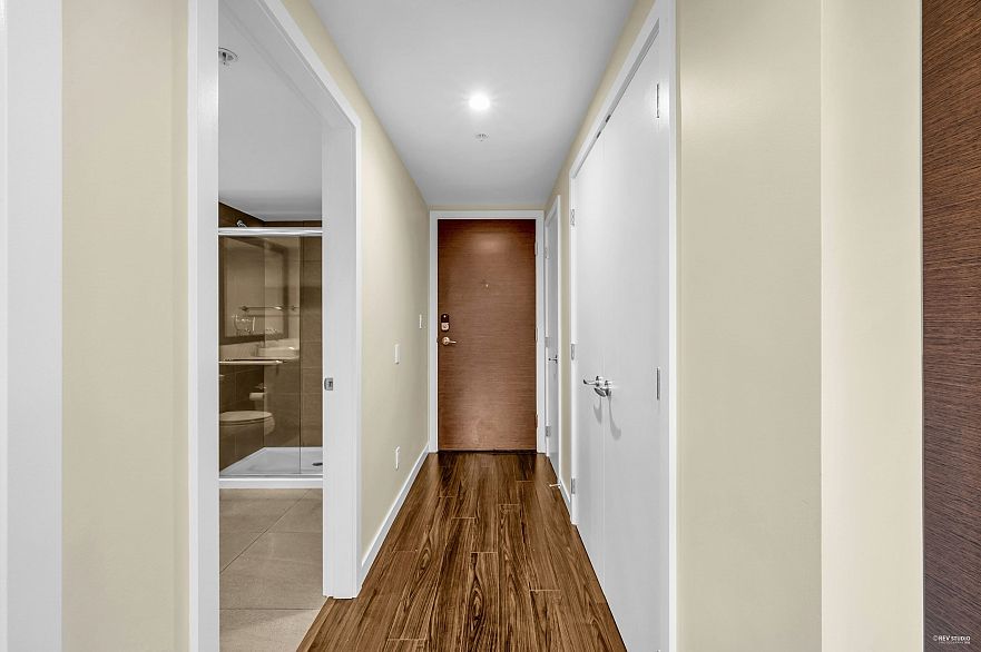 103 6311 Cambie Street