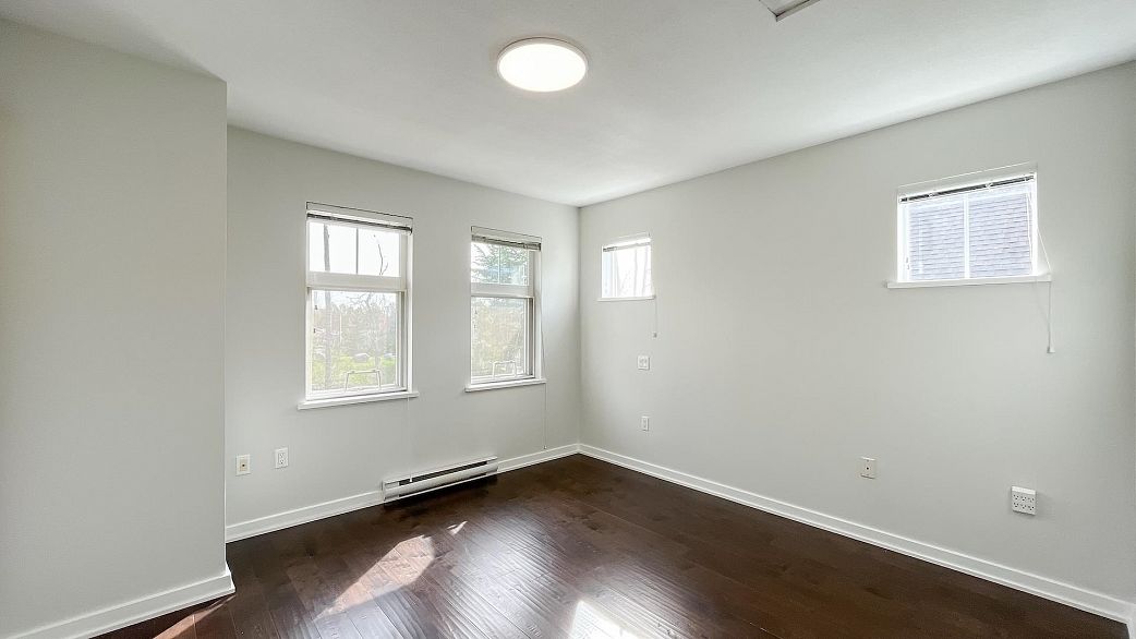 7425 Columbia Street