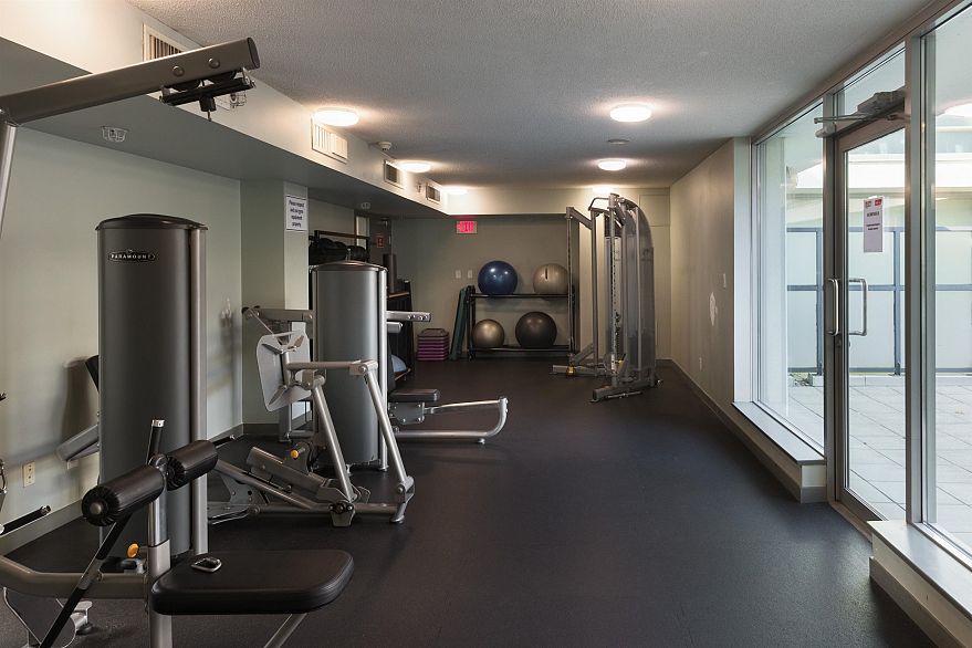 3001 928 Beatty Street