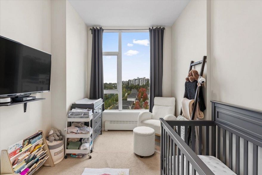 1106 3281 E Kent Avenue North