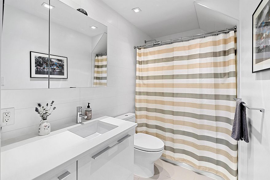 711 108 E 1st Avenue