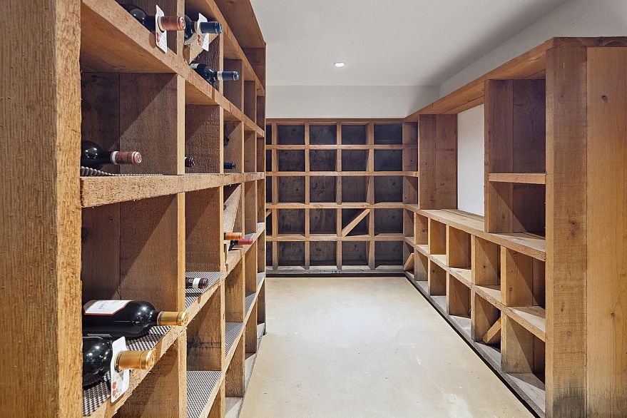 4051 Marguerite Street