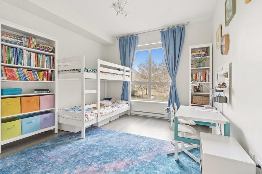 210 6268 Eagles Drive