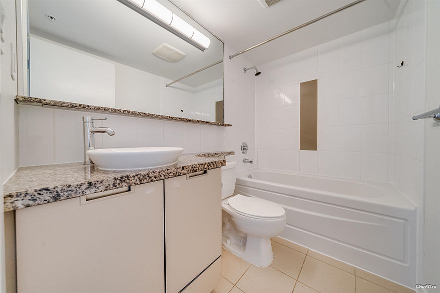 1710 1082 Seymour Street