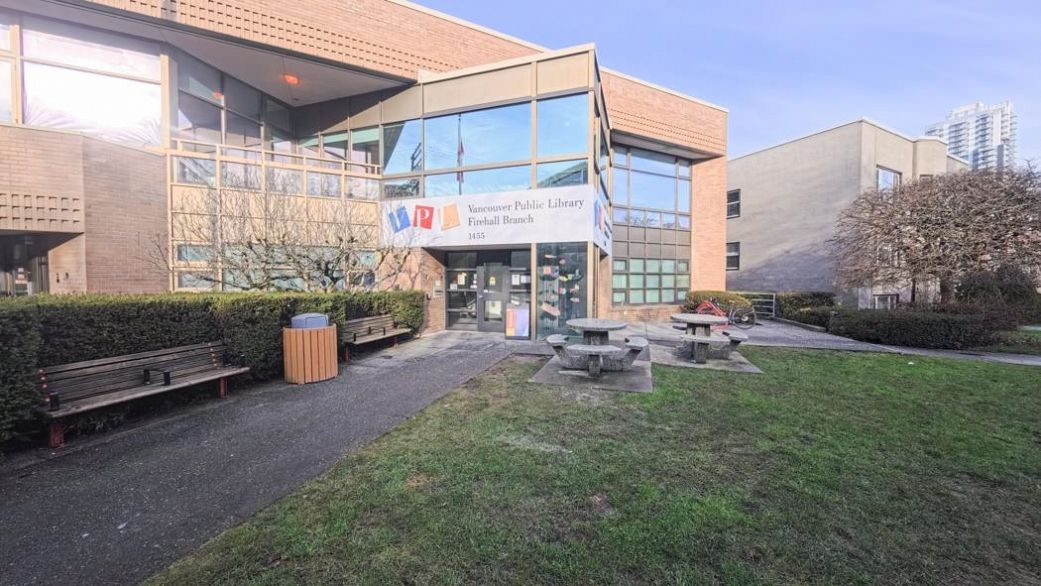 408 1476 W 10th Avenue