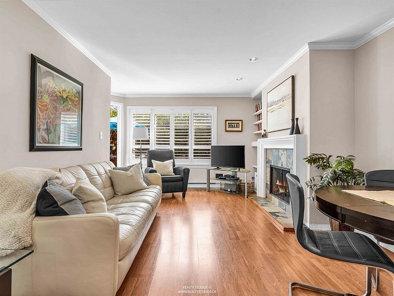 109 555 W 14th Avenue