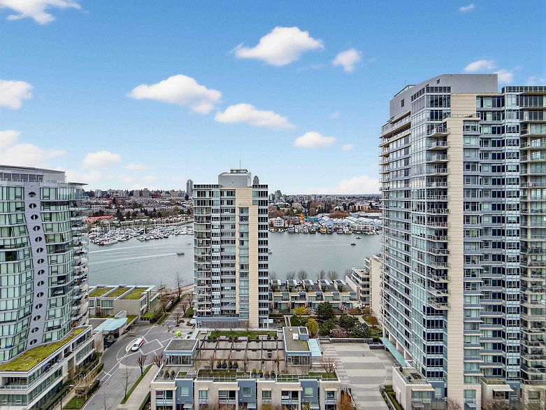 2006 1483 Homer Street