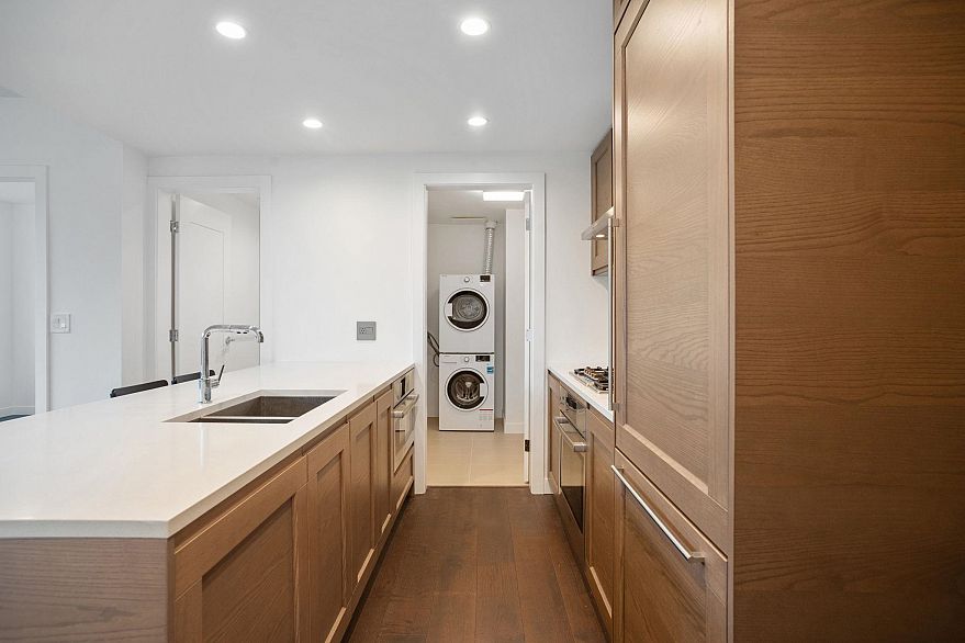 1604 5629 Birney Avenue