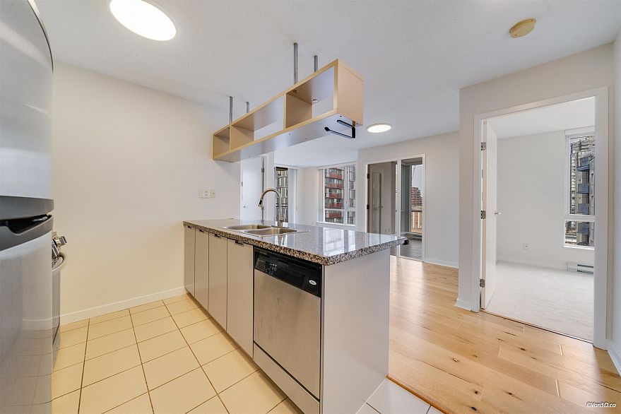 1710 1082 Seymour Street