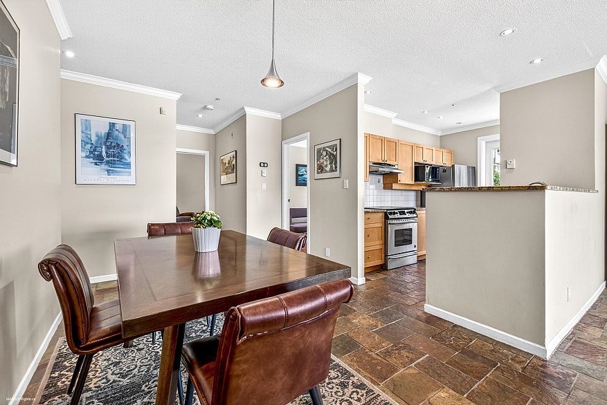 108 1880 E Kent Avenue South Avenue