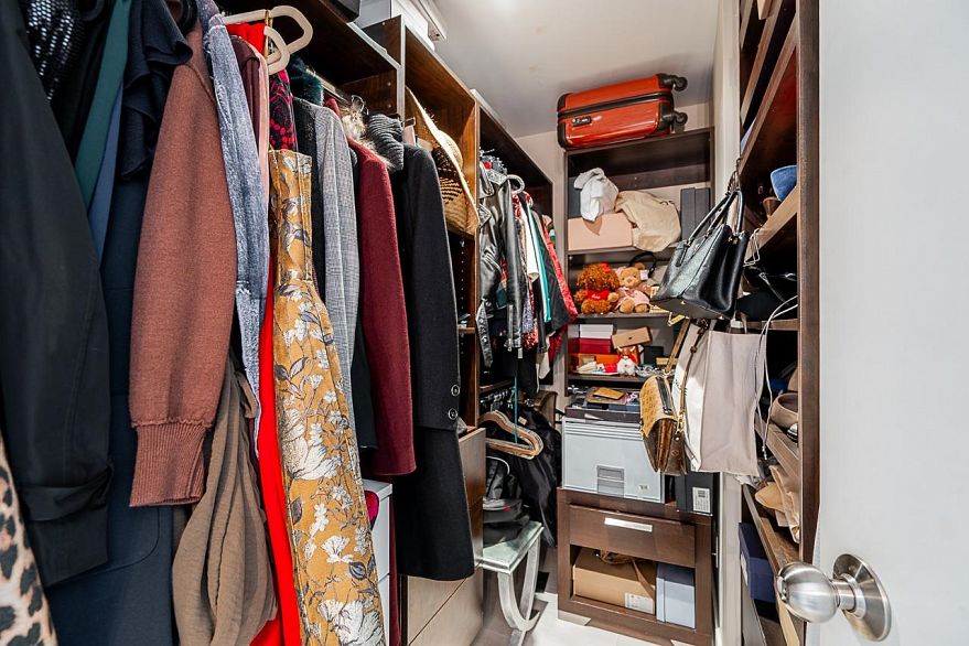 106 1777 W 7th Avenue