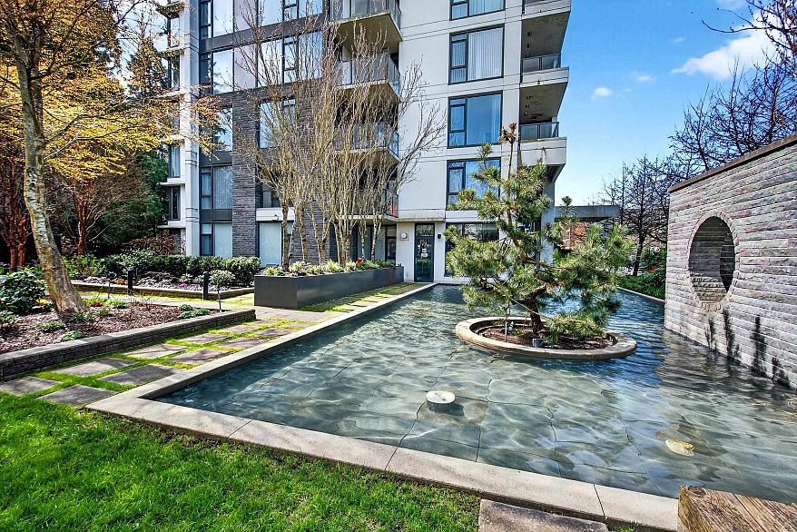 1502 5868 Agronomy Road