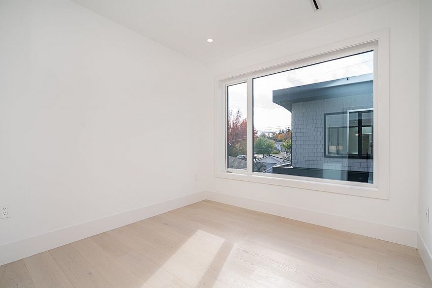 2 2460 Adanac Street