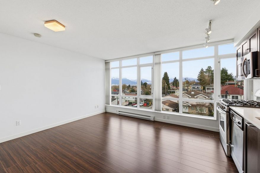 308 4818 Eldorado Mews