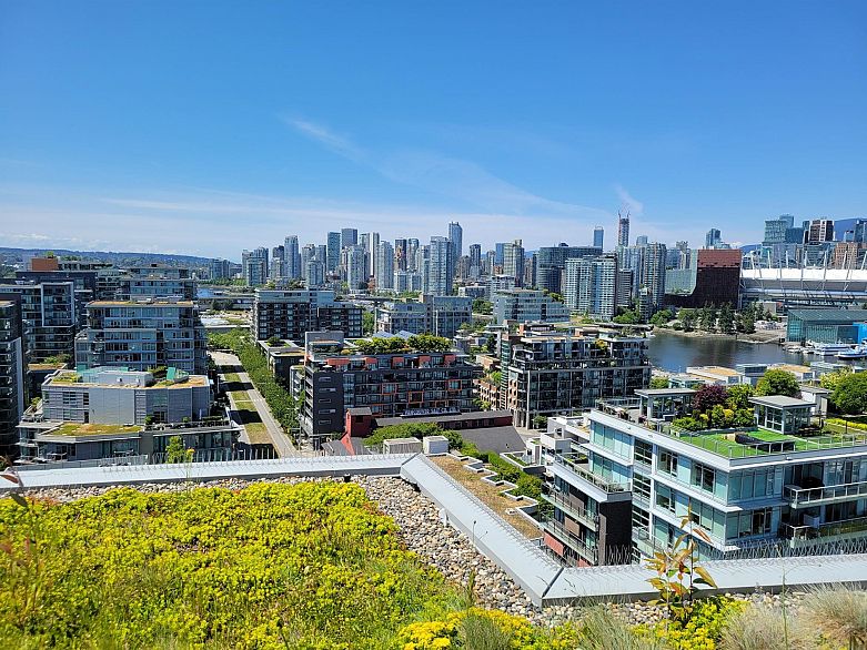 1803 1708 Ontario Street