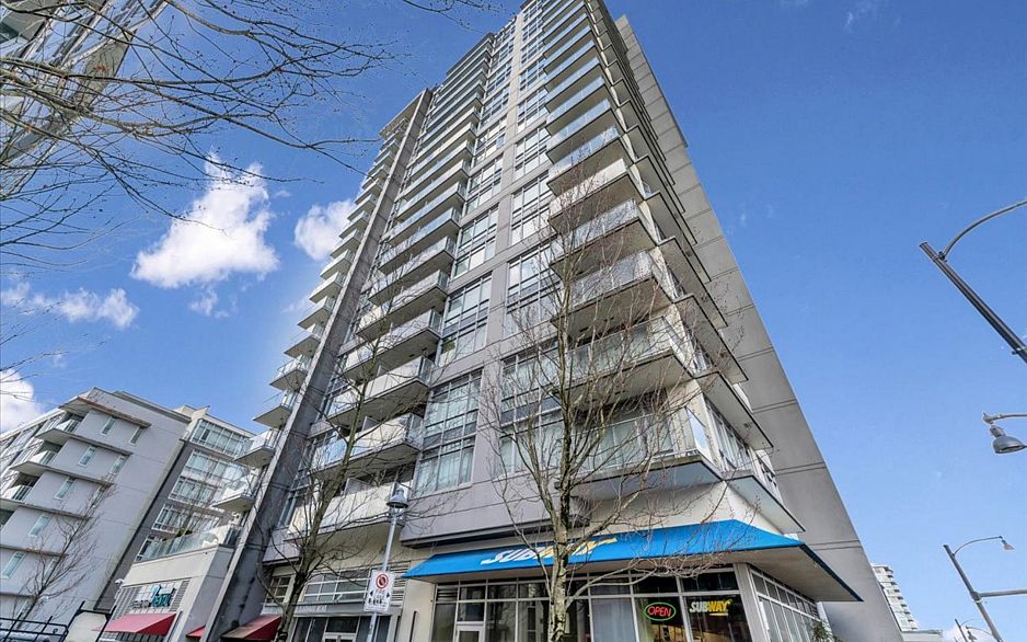 1009 4815 Eldorado Mews