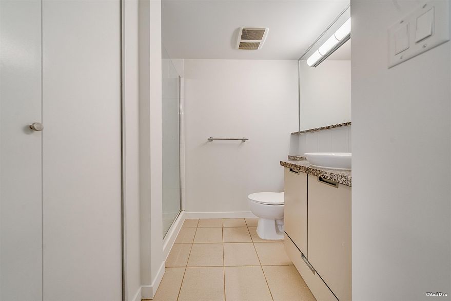 1710 1082 Seymour Street