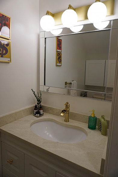 109 2125 York Avenue