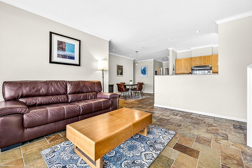 108 1880 E Kent Avenue South Avenue