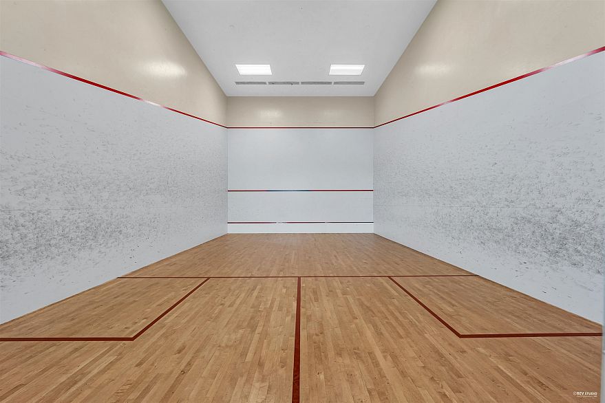 2006 1483 Homer Street