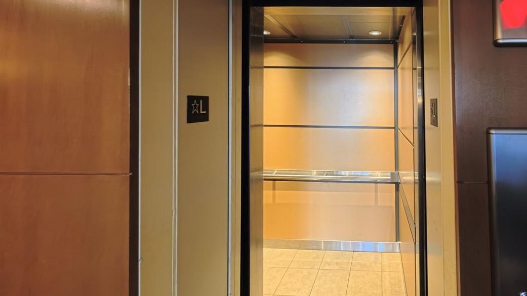 408 1476 W 10th Avenue