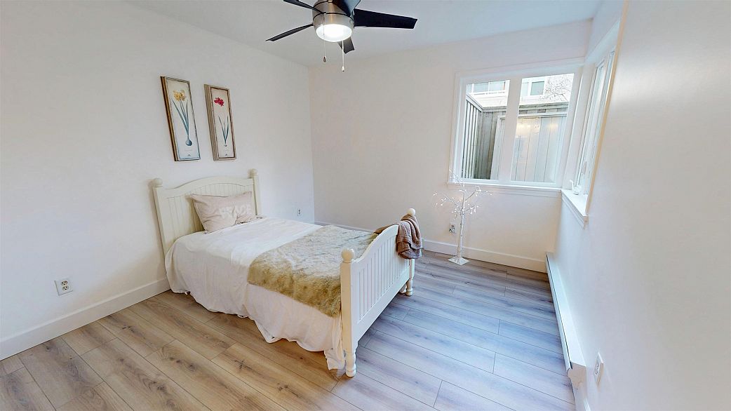 104 633 W 16th Avenue