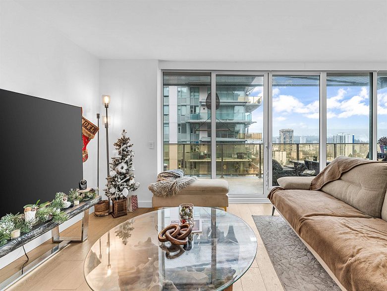 1401 1365 Davie Street