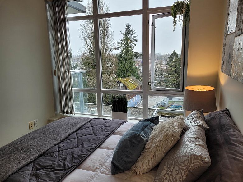 719 4818 Eldorado Mews