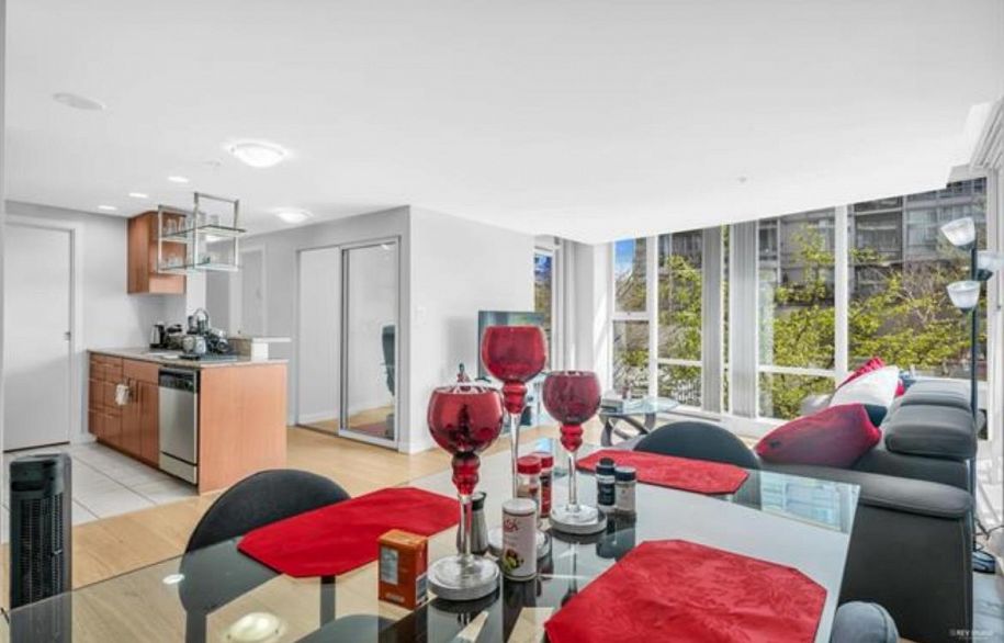 201 550 Pacific Street