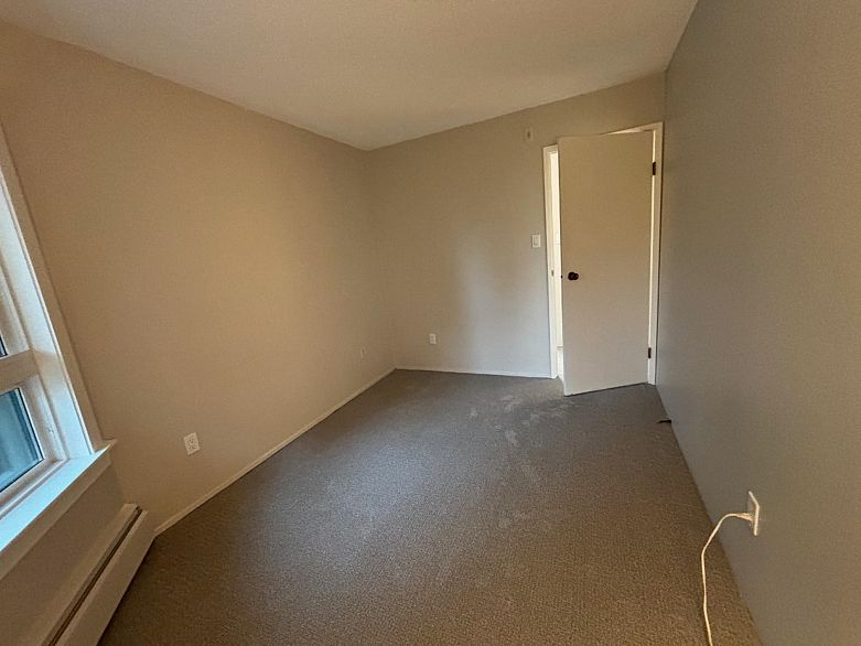 205 1750 Maple Street