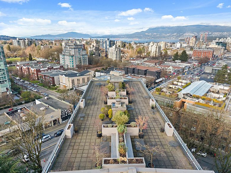 320 1445 Marpole Avenue