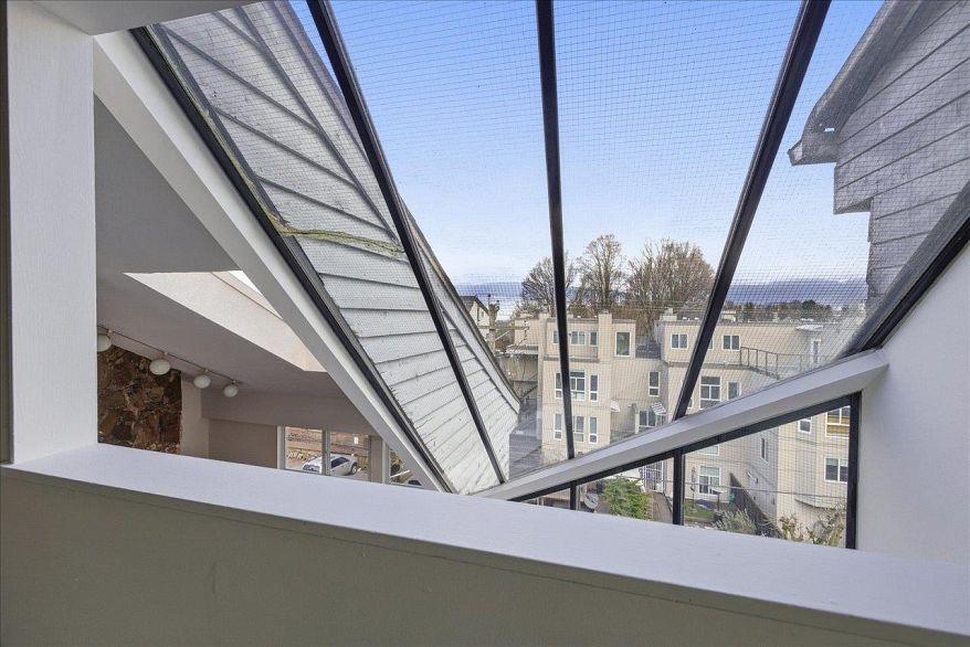 PH11 2125 York Avenue