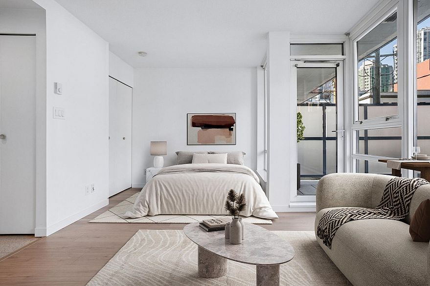 306 928 Beatty Street