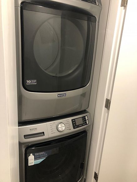 1601 7418 Paulson Street