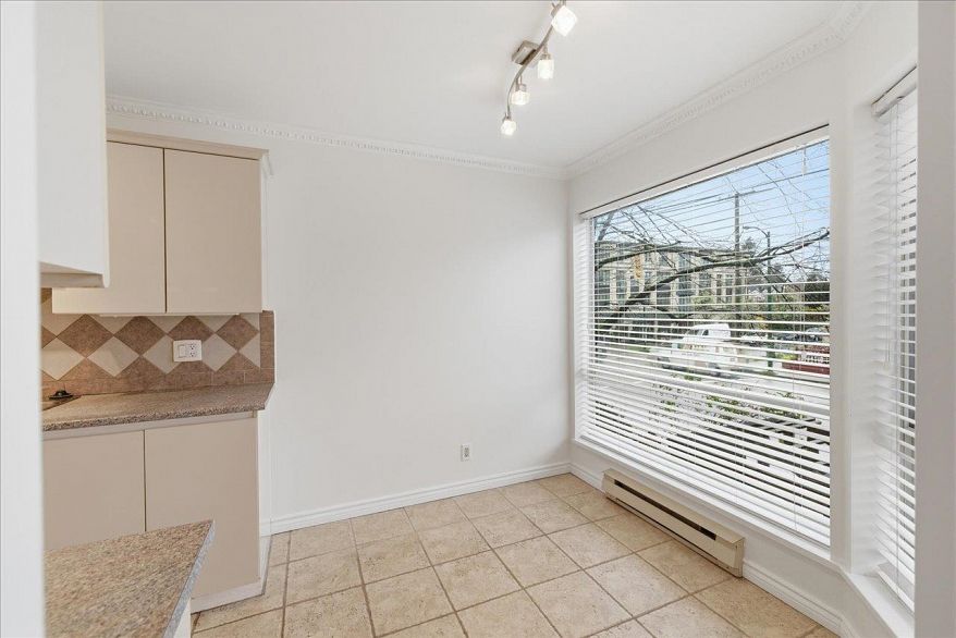 201 3290 W 4th Avenue