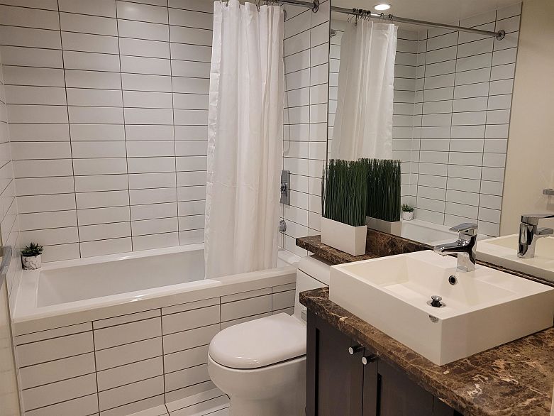 719 4818 Eldorado Mews