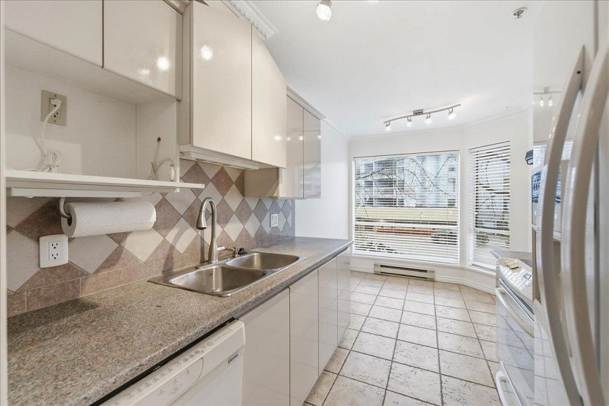 201 3290 W 4th Avenue