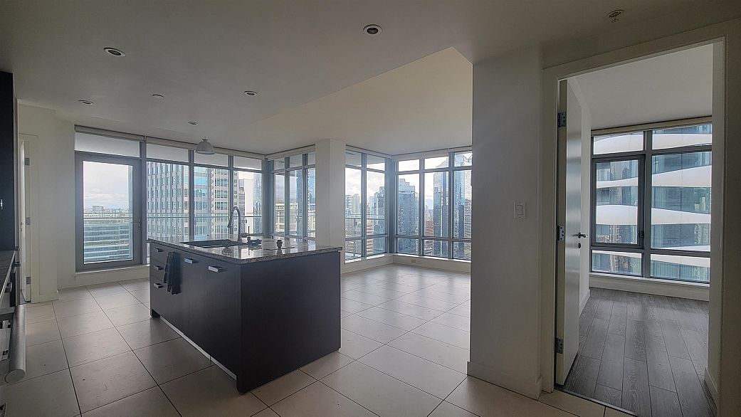 2202 1028 BARCLAY STREET, Vancouver BC V6E 0B1