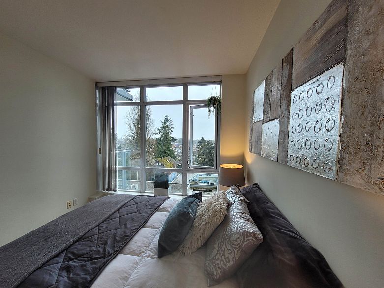 719 4818 Eldorado Mews