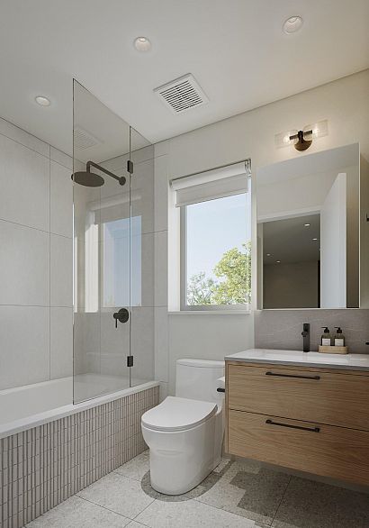 3 2240 E 40th Avenue