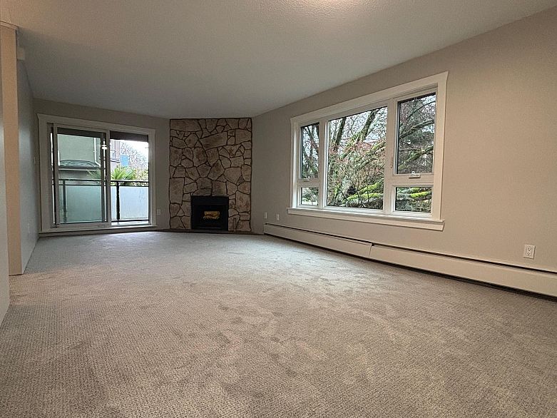 205 1750 Maple Street