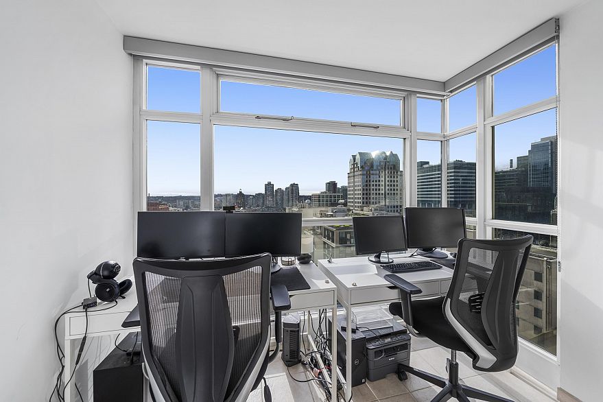 1709 438 Seymour Street