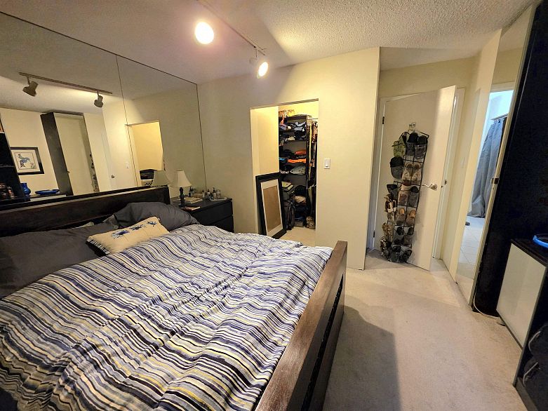 309 1435 Nelson Street