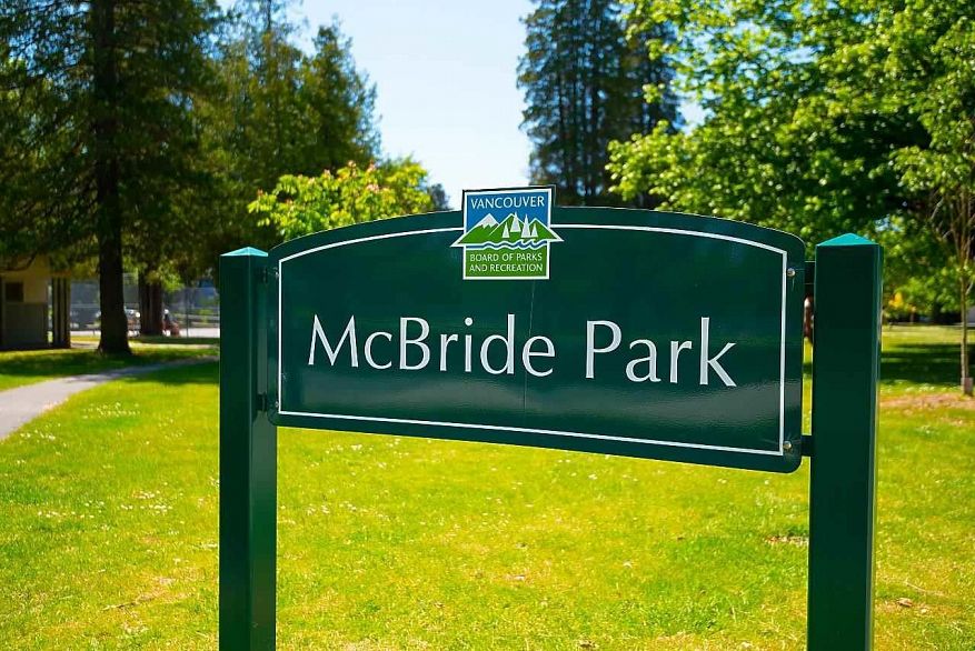 201 3290 W 4th Avenue